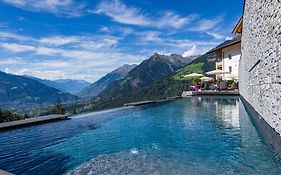 Mountain Village Hasenegg